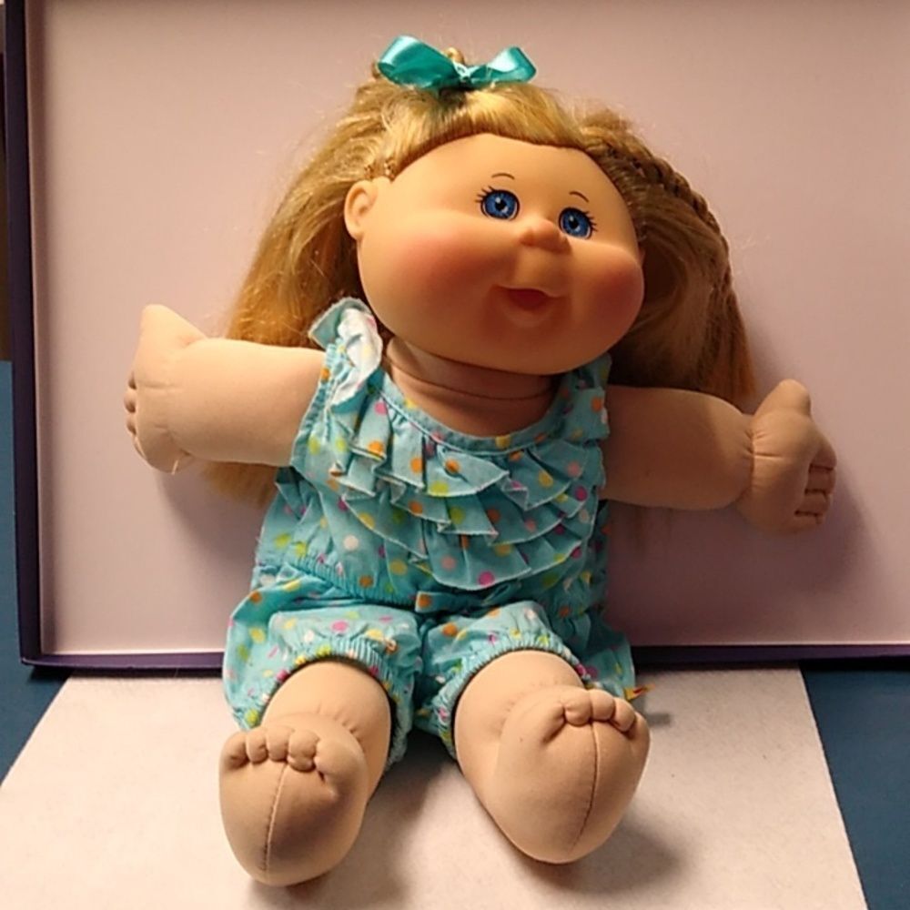 Vintage Cabbage Patch 2015 Long Blonde hair Doll Blue eyes Cottagecore